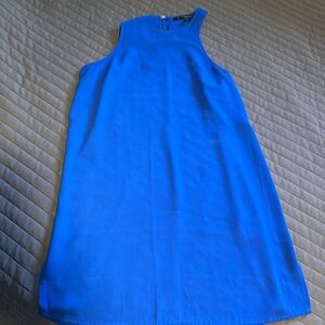 Xs both sides slit above knee shirt